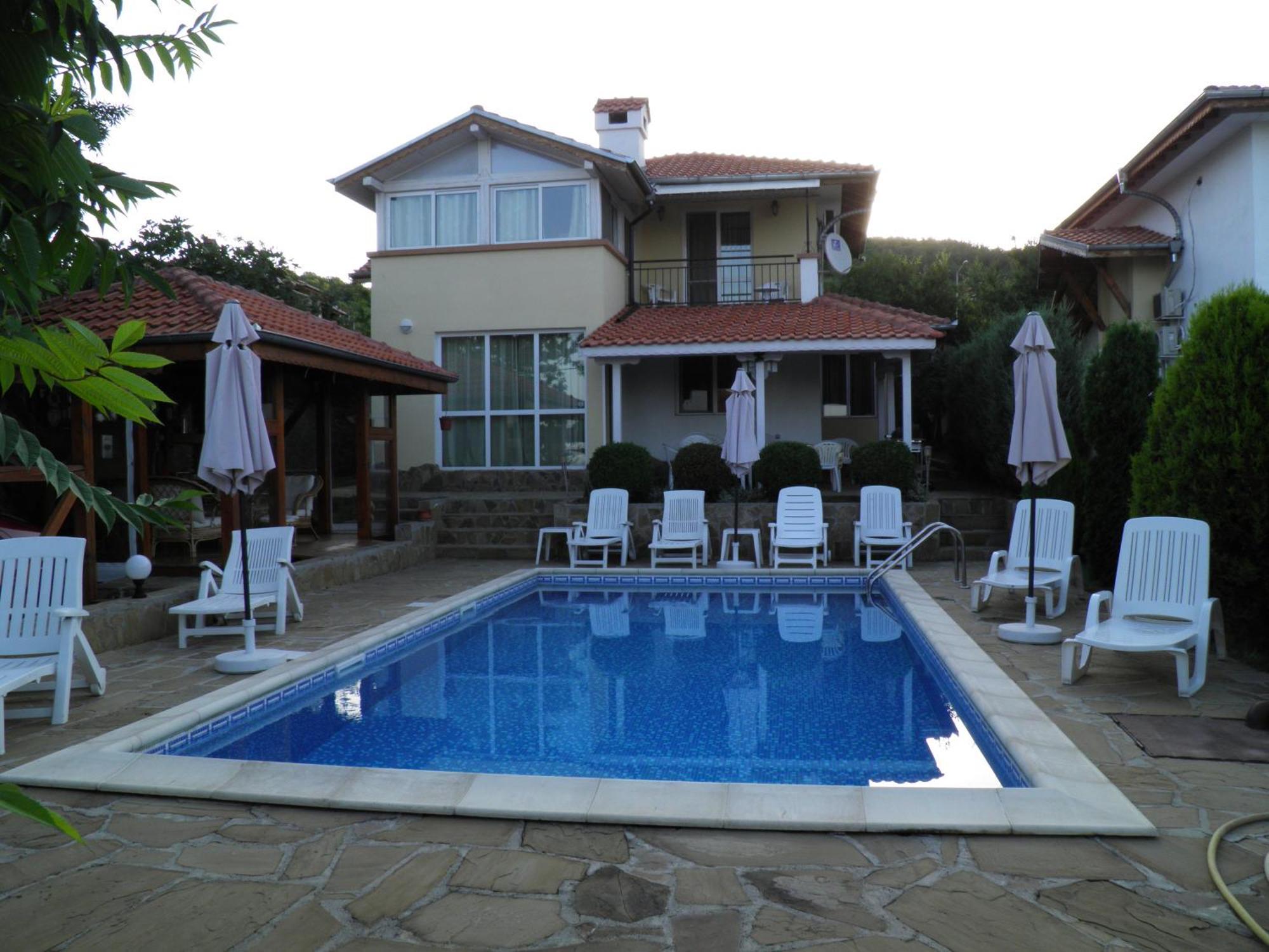 The Luxary Guest House With Private Pool Kosharitsa Exterior photo